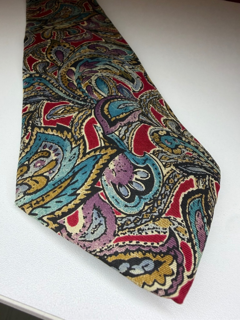 Vintage Hunter Haig Paisley Silk Italy ColorfulNecktie 59" Long
